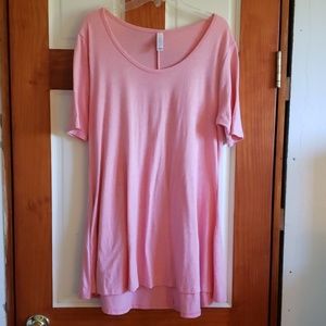 Lularoe Irma top size medium
